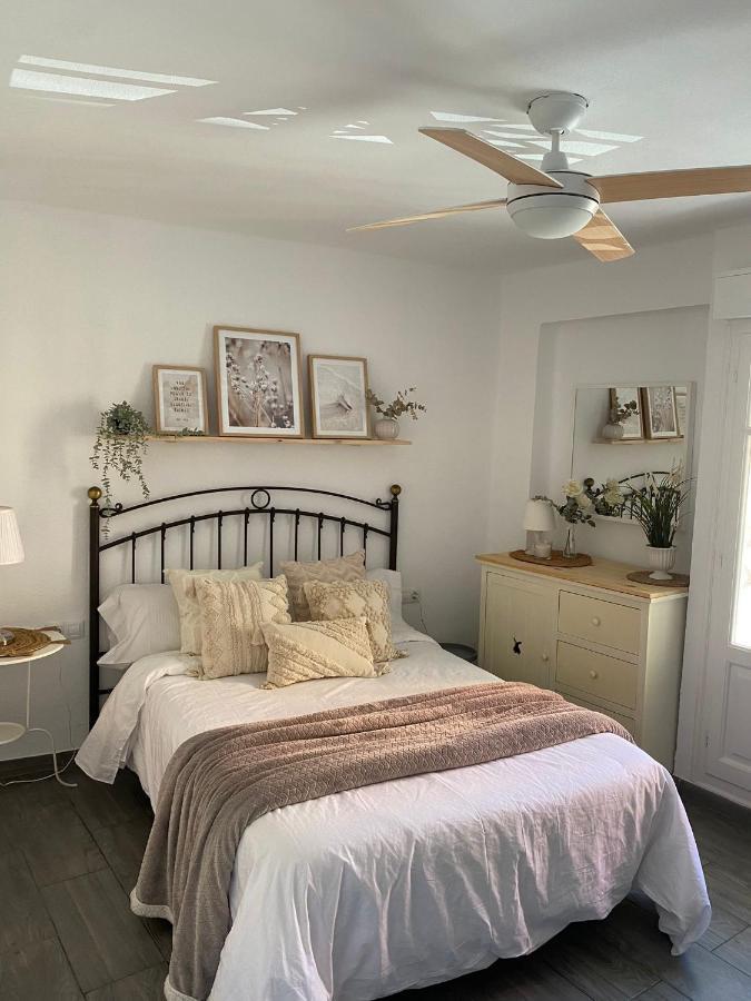 Apartamento Malvarrosa, Cabañal, Wifi Free. Ca' Micaela. *