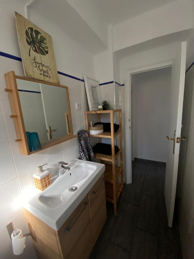 Malvarrosa, Cabañal, Wifi Free. Ca' Micaela. Apartamento *