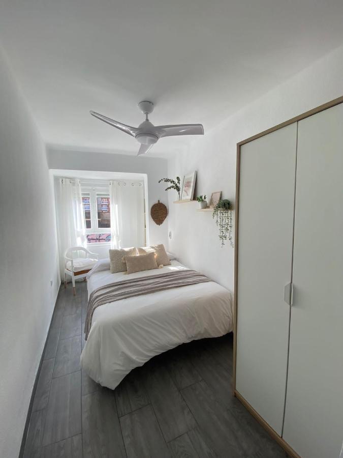 Apartamento Malvarrosa, Cabañal, Wifi Free. Ca' Micaela. *